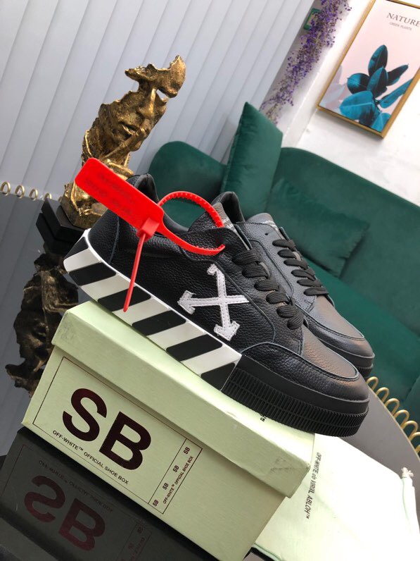 נעלי אוף וויט OFF WHITE