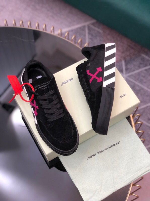 נעלי אוף וויט OFF WHITE