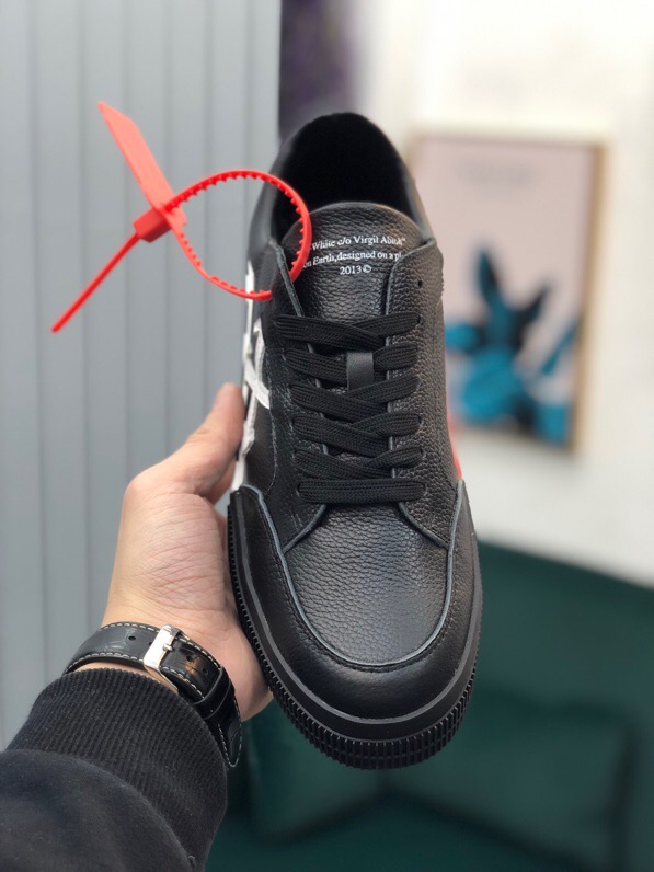נעלי אוף וויט OFF WHITE